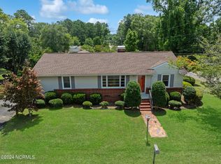 702 Poplar St, Rockingham, NC 28379