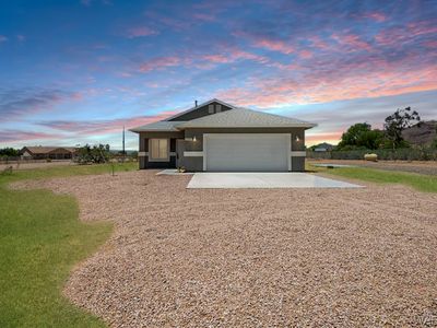 2705 W Shauna Dr, Golden Valley, AZ, 86413