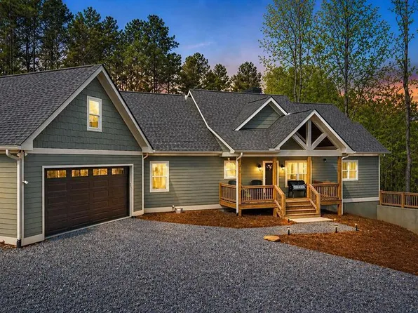 218 Oak Wood Ln, Ellijay, GA 30540