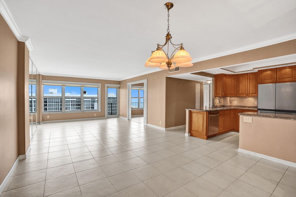 405 N Ocean Boulevard #1803, photo 2