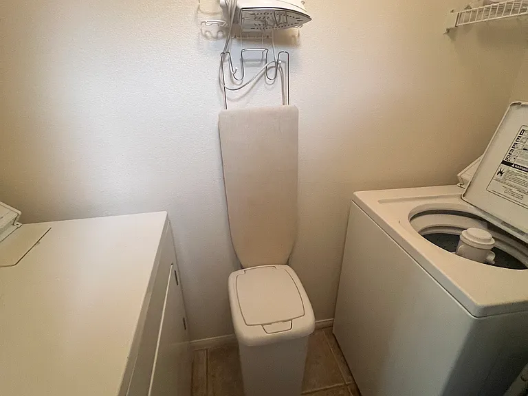 8555 W Russell Rd #2001 — Photo 19