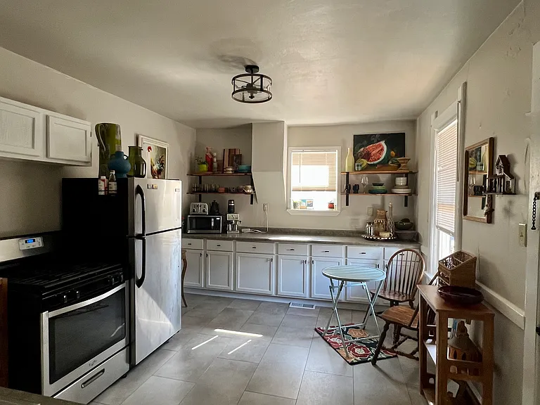 2030 N Farwell Ave #A — Photo 12