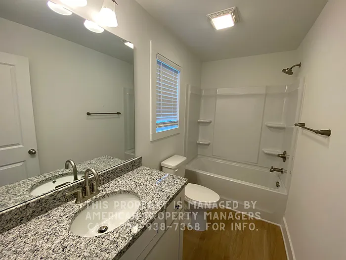 406 Vance Ave — Photo 7