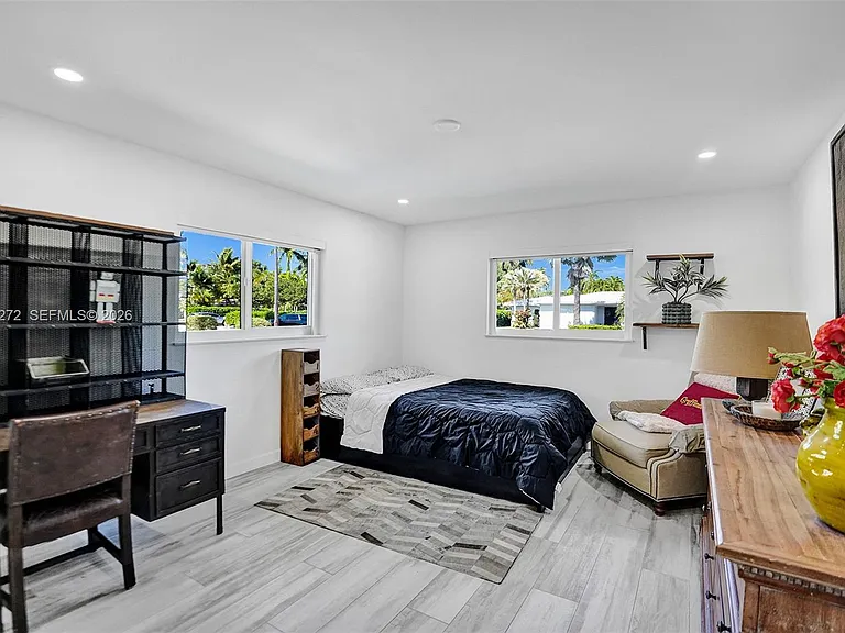 1230 Adams St — Photo 12