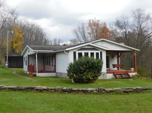 56 Pedro Ln, Towanda, PA 18848