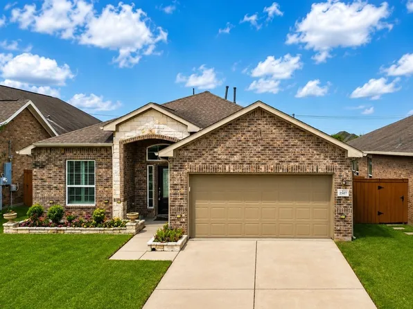 2507 Galley Ridge Dr, Texas City, TX 77568