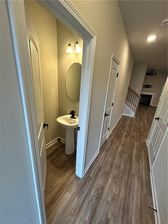 3 bed, 2.5 bath, 1474 sqft, $2,000 — Photo 4