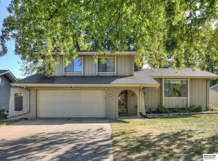 6111 S 140th Ave, Omaha, NE 68137