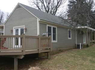 17294 Raven Rocks Rd, Bluemont, VA 20135