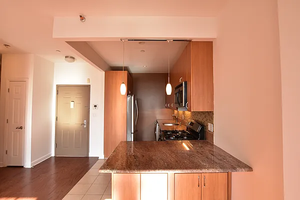 Rented by Clove Realty LLC | media 13