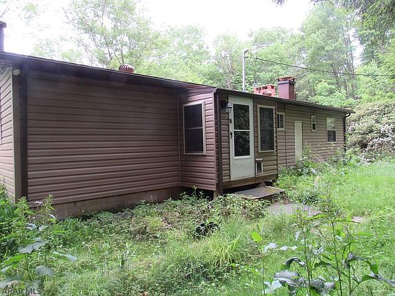 2nd image of 557 Schoolhouse Dr