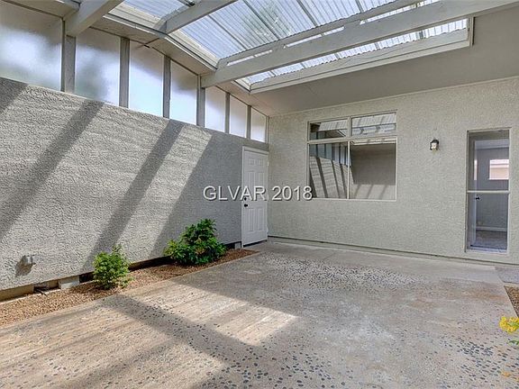 3rd image of 309 N Crestline Dr