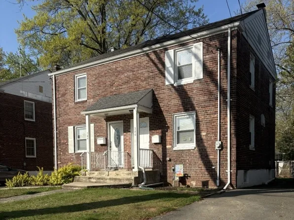 386 Raleigh Rd, Rahway City, NJ 07065
