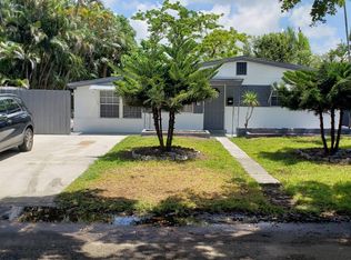 5731 Farragut St, Hollywood, FL 33021