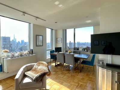 215 E 96th St, New York, NY, 10128