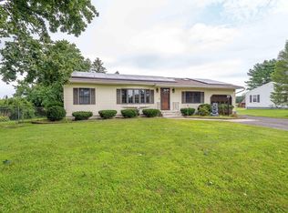 1437 Van Hoesen Rd, Castleton, NY 12033