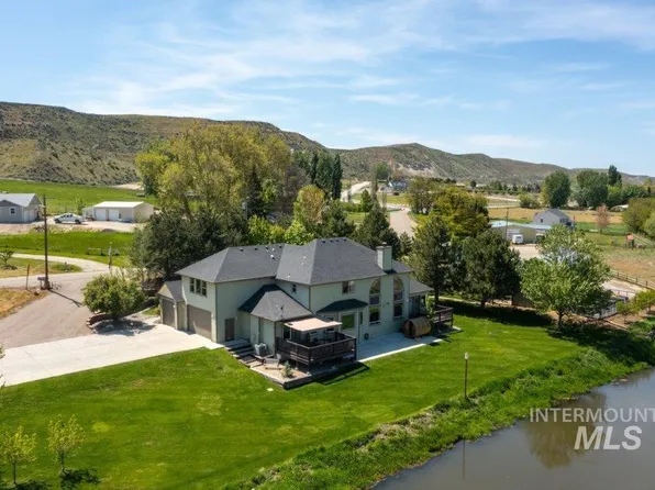 2600 W South Slope Rd, Emmett, ID 83617