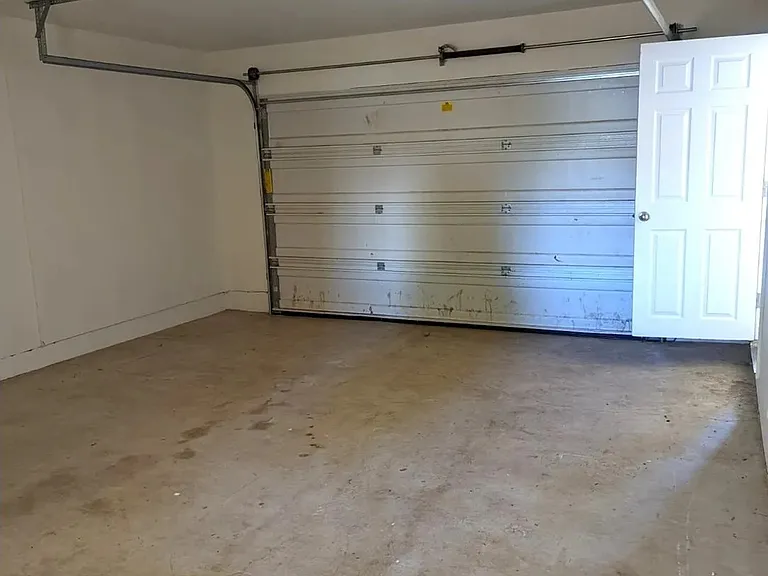 436 Norway St NE — Photo 15