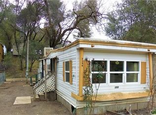 3156 Lakeview Dr, Nice, CA 95464