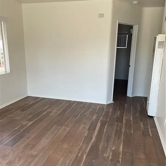 2738 Southern Ave #B — Photo 11