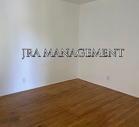 3rd image of 931 Dawson Ave APT 6