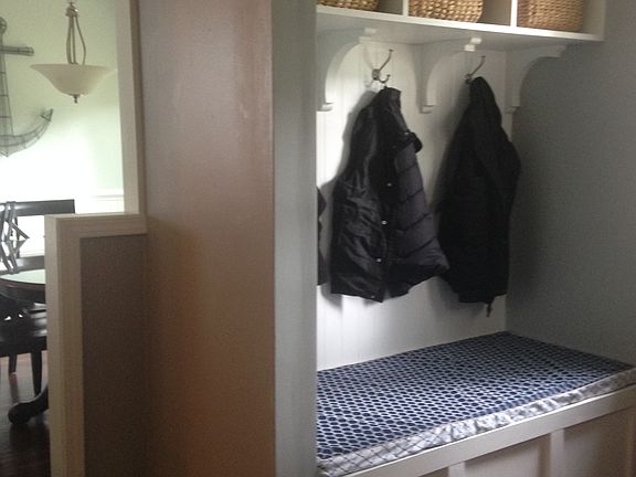 2nd image of 5292 Lynd Ave