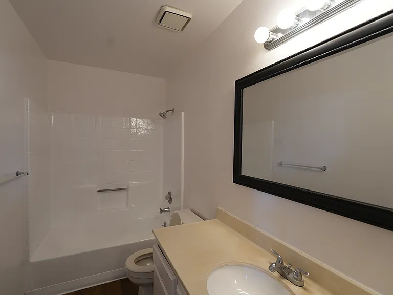 16809 Dalton Ave #6 — Photo 15