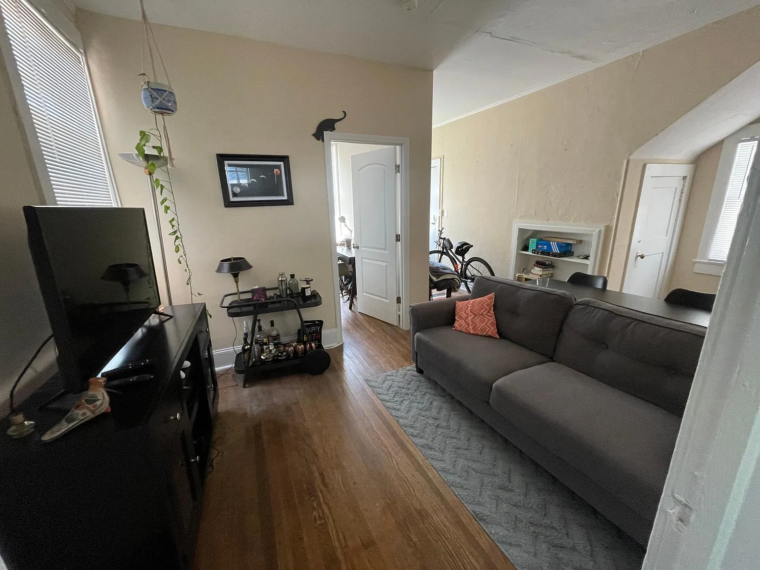 2 bed, $1,700 — Photo 3