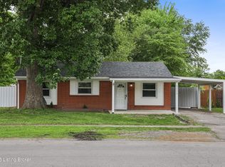 5006 Rosette Blvd, Louisville, KY 40218