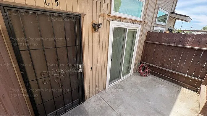 1 bed, 1.0 bath, 700 sqft, $995 — Photo 3