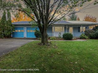 1028 Gretchen Ln, Grand Ledge, MI 48837