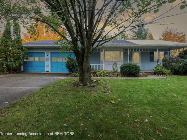 1028 Gretchen Ln, Grand Ledge, MI 48837