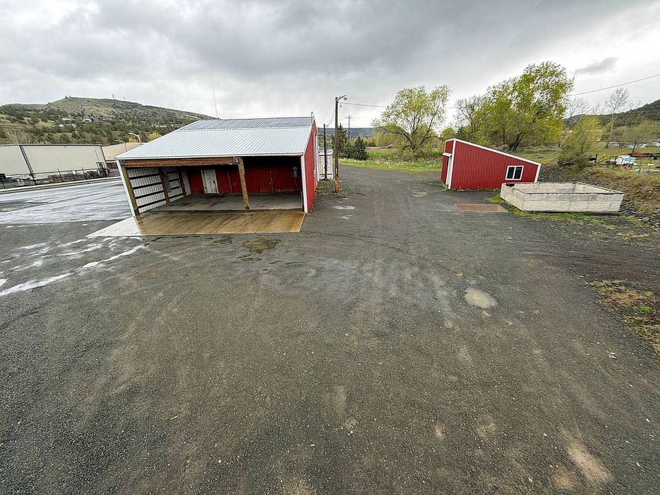 1st image of 355 Patterson Bridge Rd