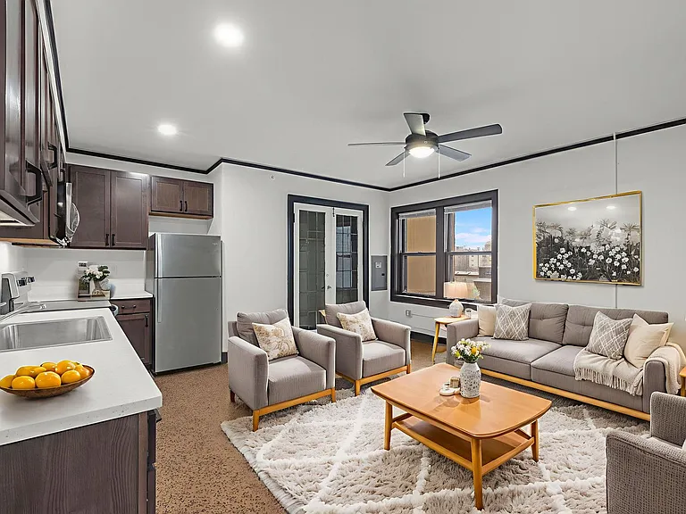 Concordia 27 Apartments - Free 1G Internet & Parking — Photo 27