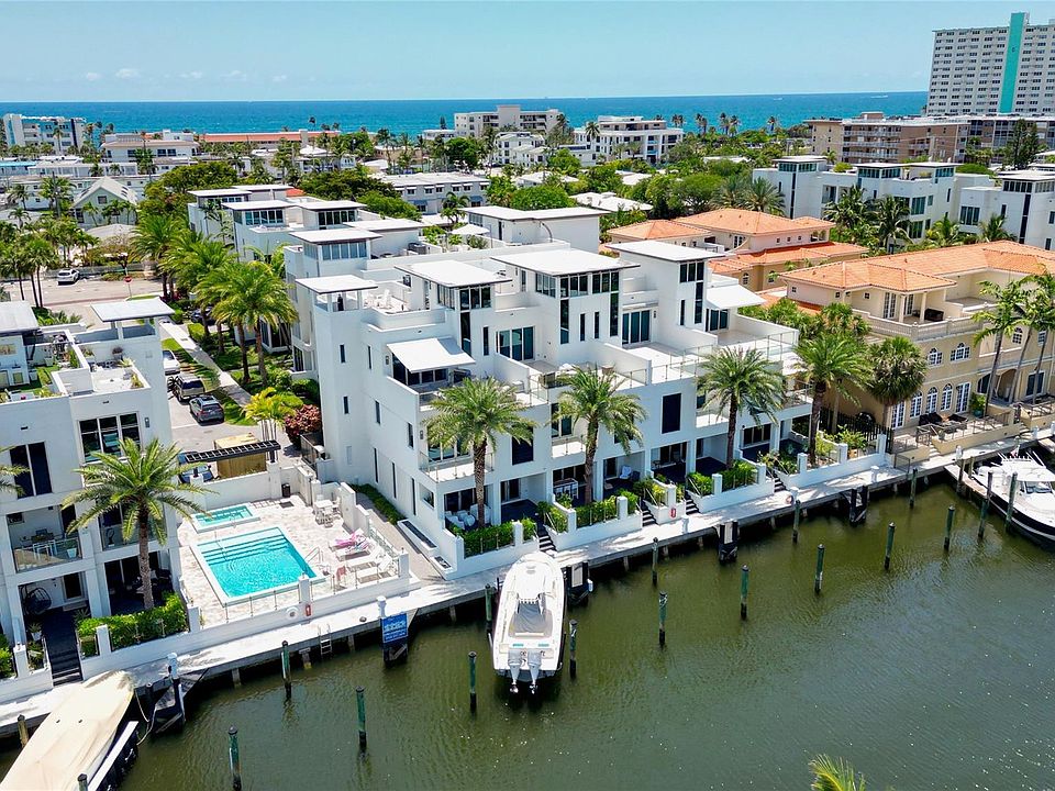 1st image of 244 Shore Ct