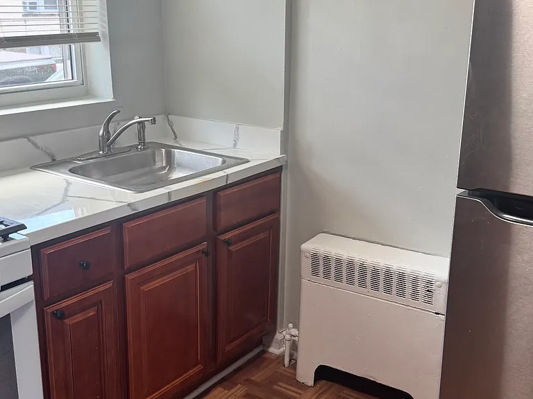 300B Terrace Ave — Photo 2