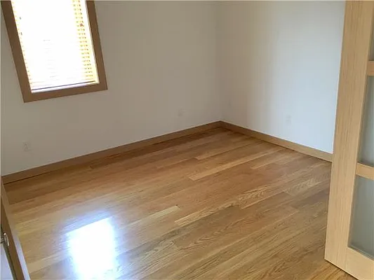 Rented by David Francis New York LLC | media 70