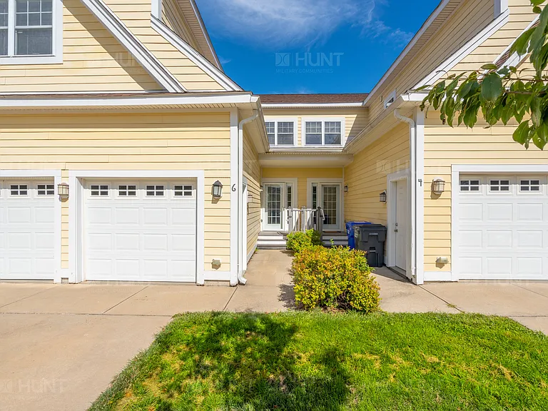 Hanscom Family Housing — Photo 12