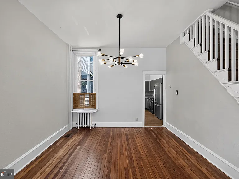 185 Baldwin St — Photo 12