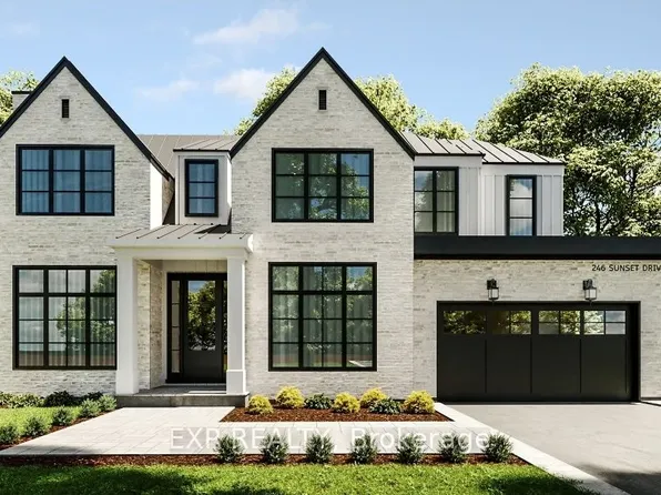 1048 Walton Ave, North Perth, ON N4W 3S2