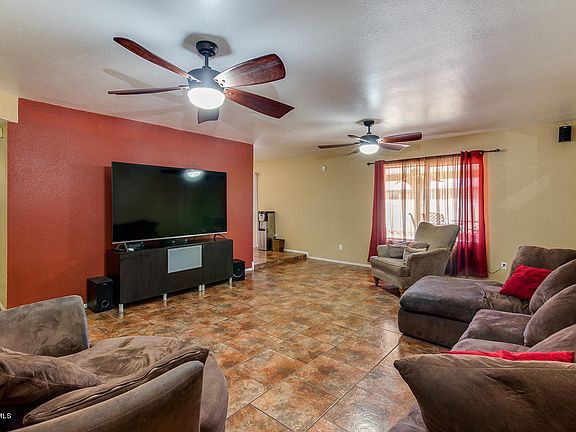 4th image of 3736 W Caribbean Ln