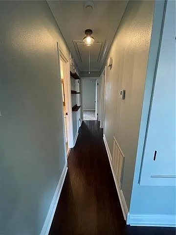 1513 Hudson St — Photo 7