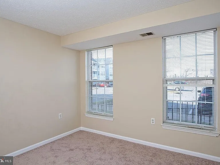 611 Himes Ave #104 — Photo 2