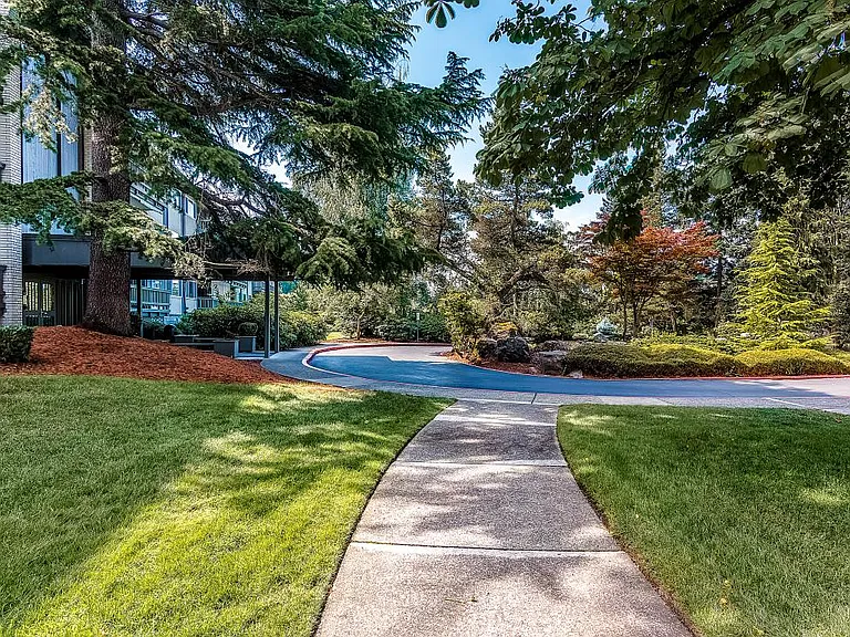 Mercer Isle Condos