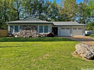 45 Tohatchi Dr, Cherokee Village, AR 72529