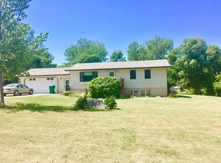 2117 13th Ave SW, Devils Lake, ND 58301