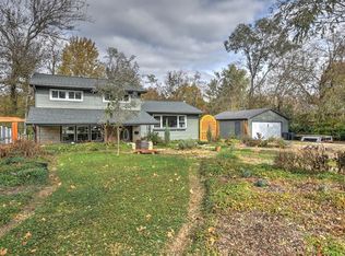 3172 Redlich Dr, Decatur, IL 62521