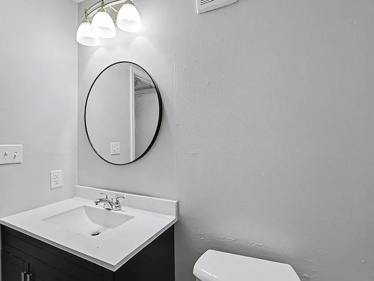 Stoneybrook Apartments — Photo 27