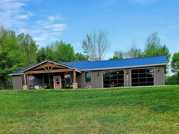 14398 N Harmony Ln, Mount Vernon, IL 62864