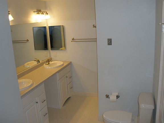 Master Bath 1